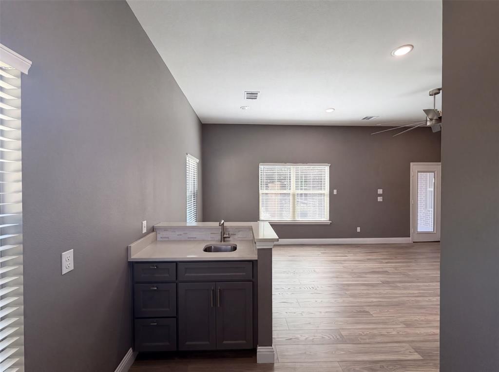 8912 Holt Street Property Photo 10