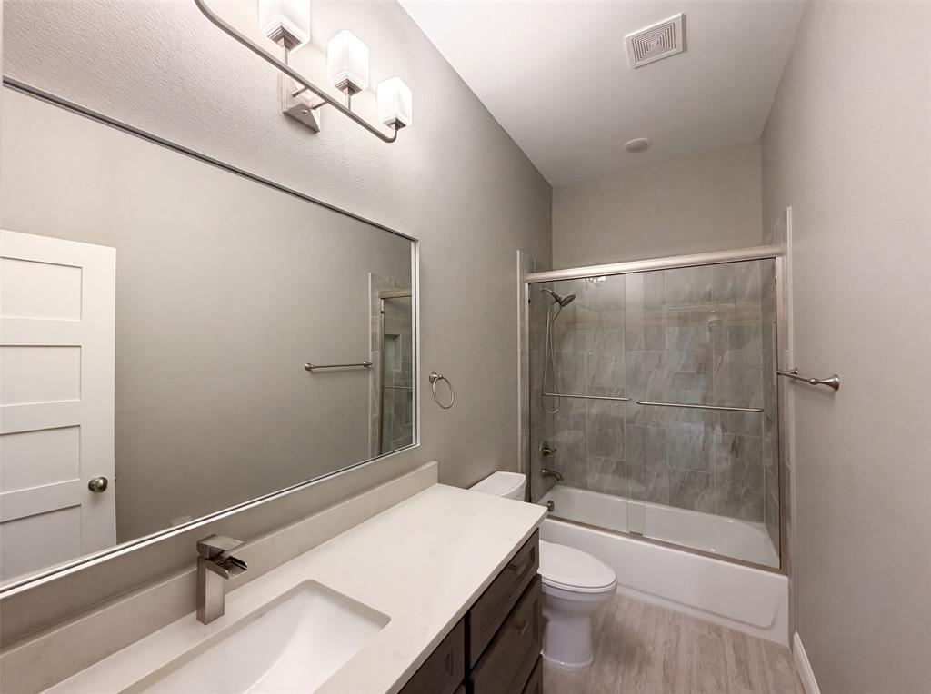 8912 Holt Street Property Photo 15