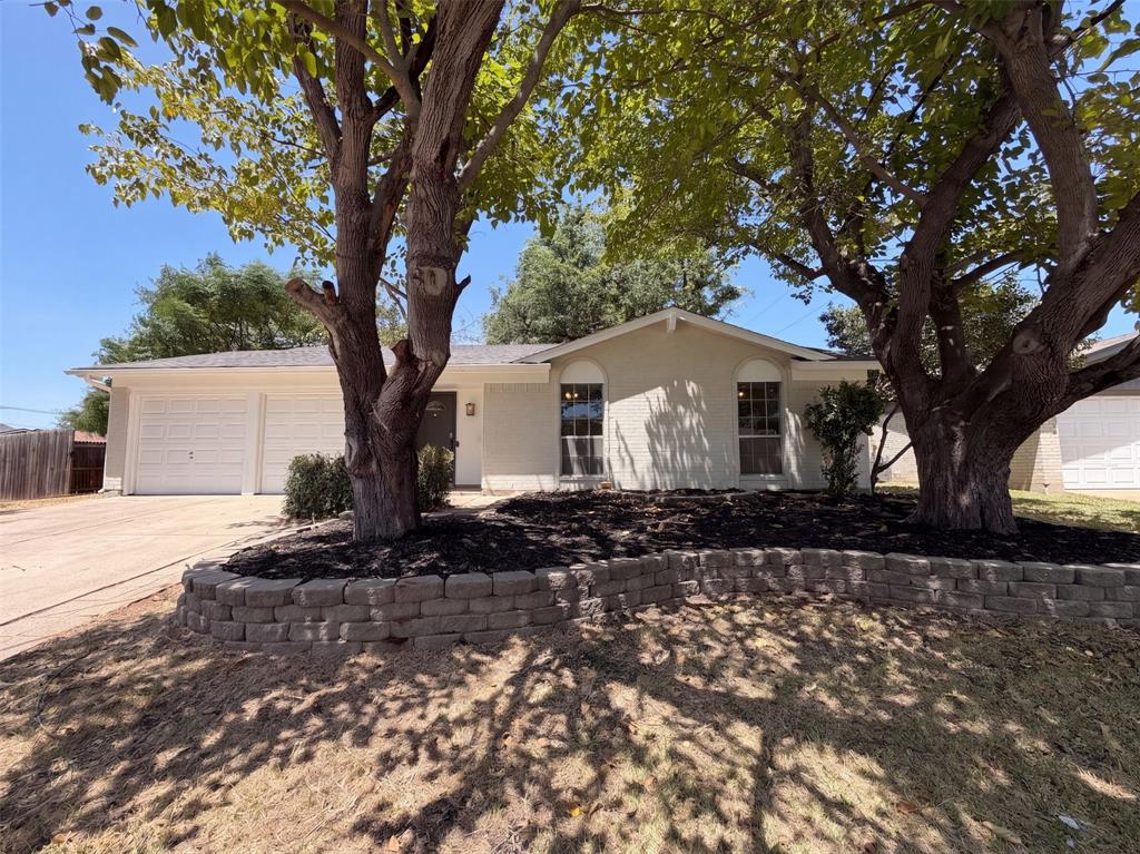 6601 Oaklawn Drive Property Photo 1