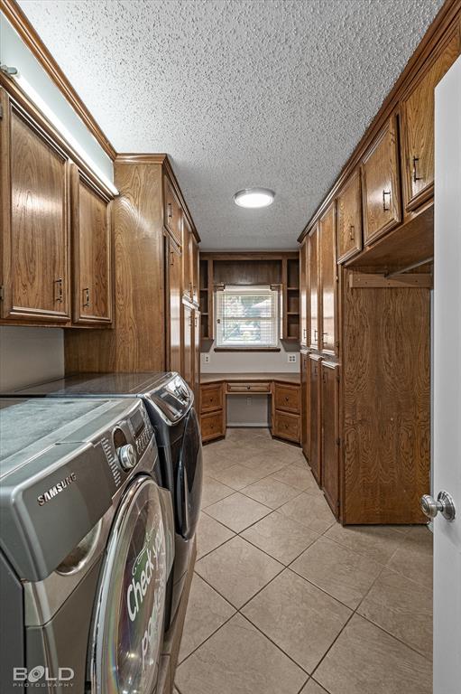 2107 Surrey Lane Property Photo 17