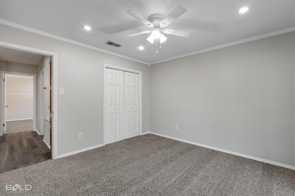 2107 Surrey Lane Property Photo 25