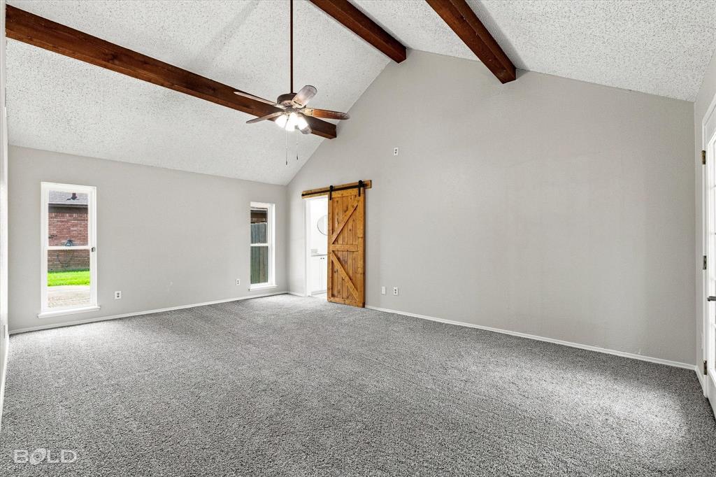 2107 Surrey Lane Property Photo 31