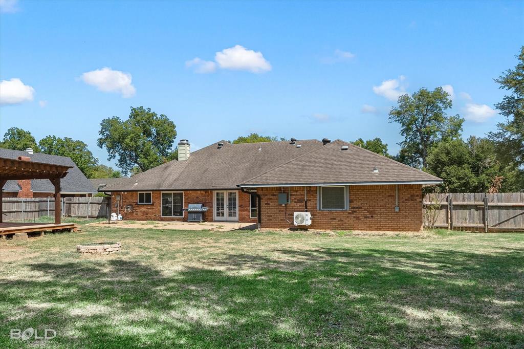 2107 Surrey Lane Property Photo 34