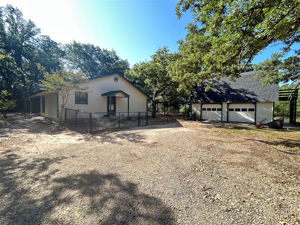 1799 County Road 4128 Property Photo 1