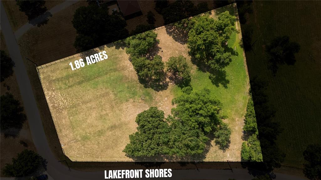 2301 Lakefront Shores Drive Property Photo 4