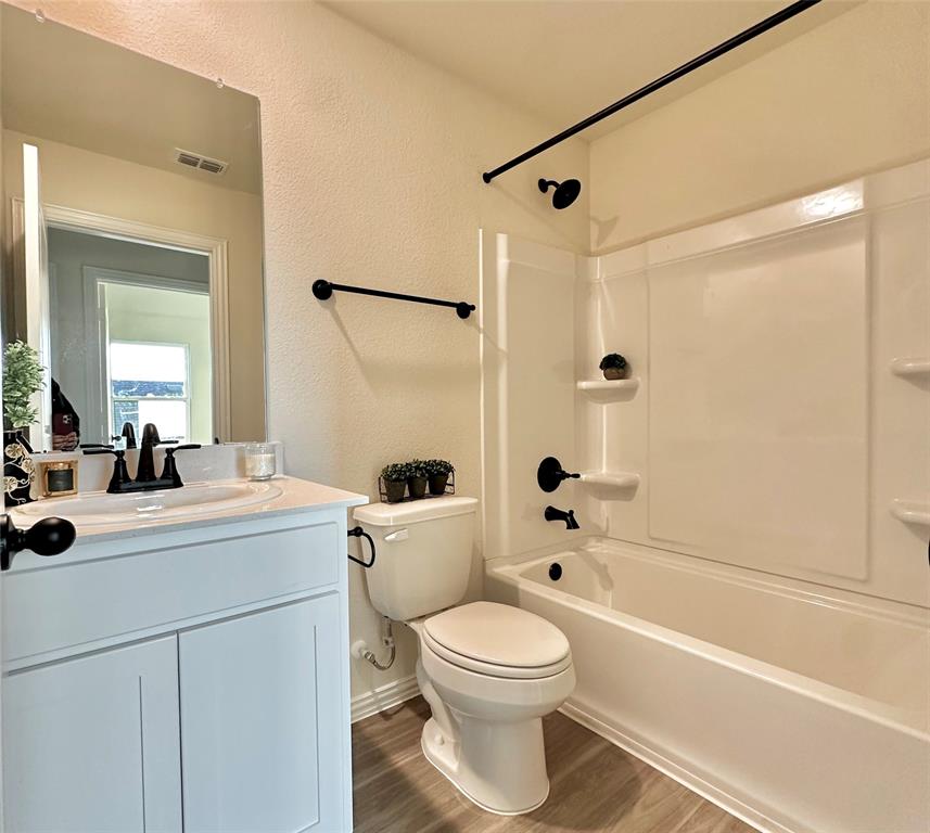 11408 Themis Court Property Photo 13