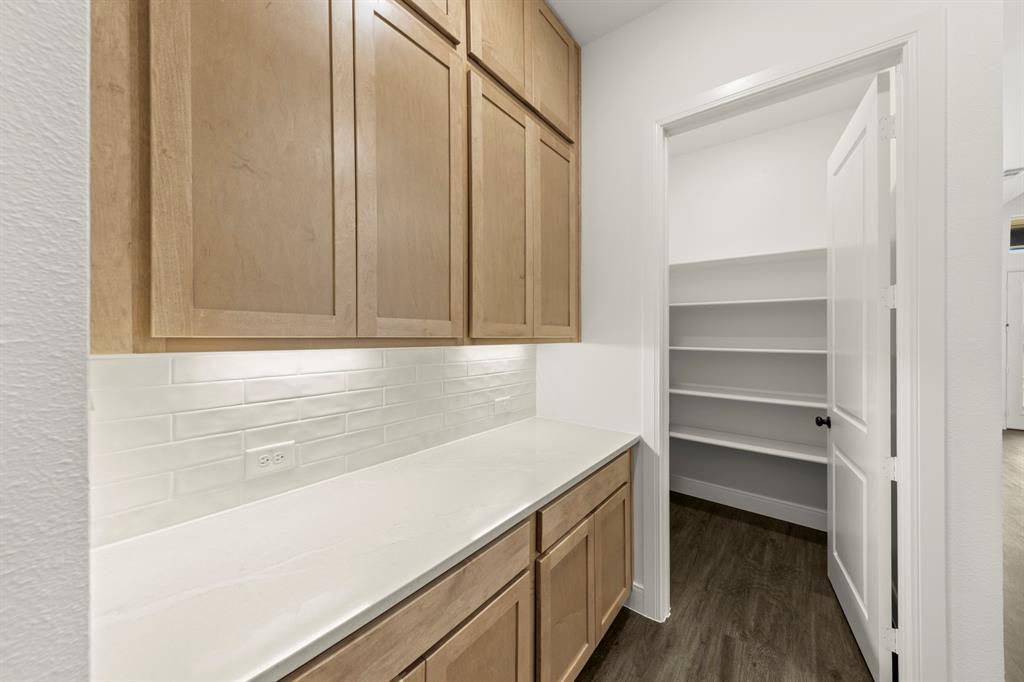 5116 Clotho Road Property Photo 12