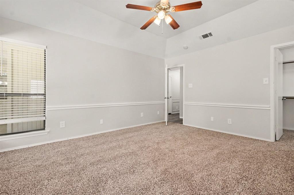 7 Alamosa Drive Property Photo 14
