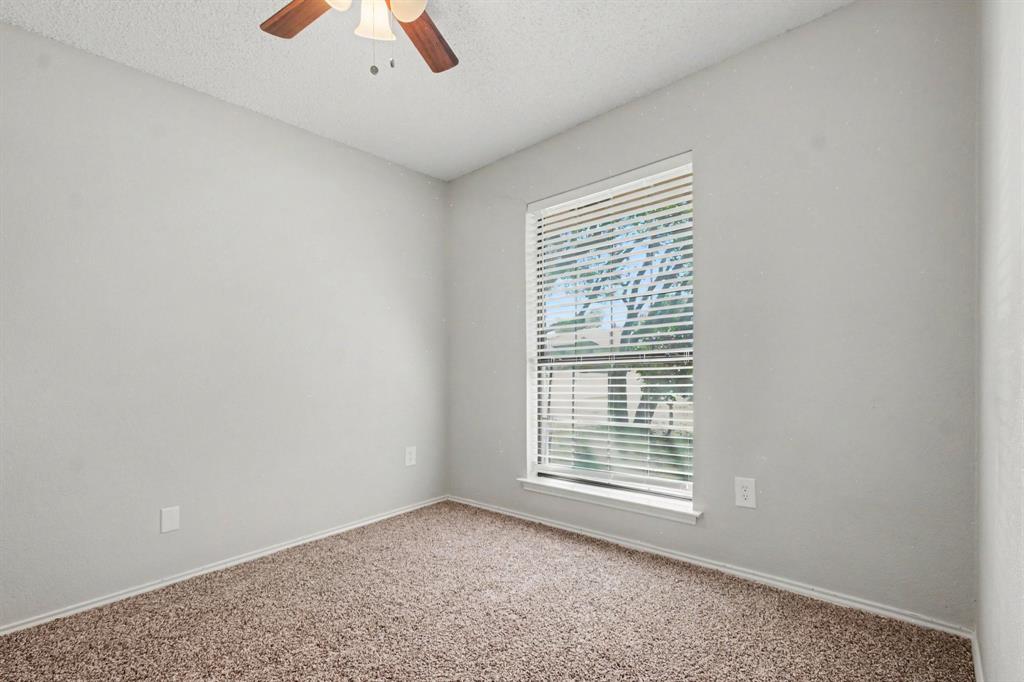7 Alamosa Drive Property Photo 19