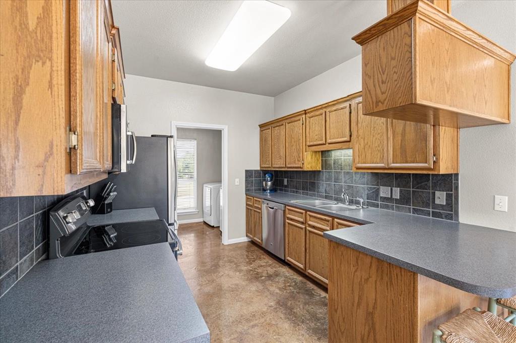 1110 W 23rd Street Property Photo 15