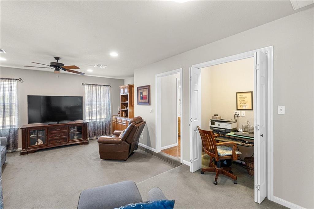 1110 W 23rd Street Property Photo 19