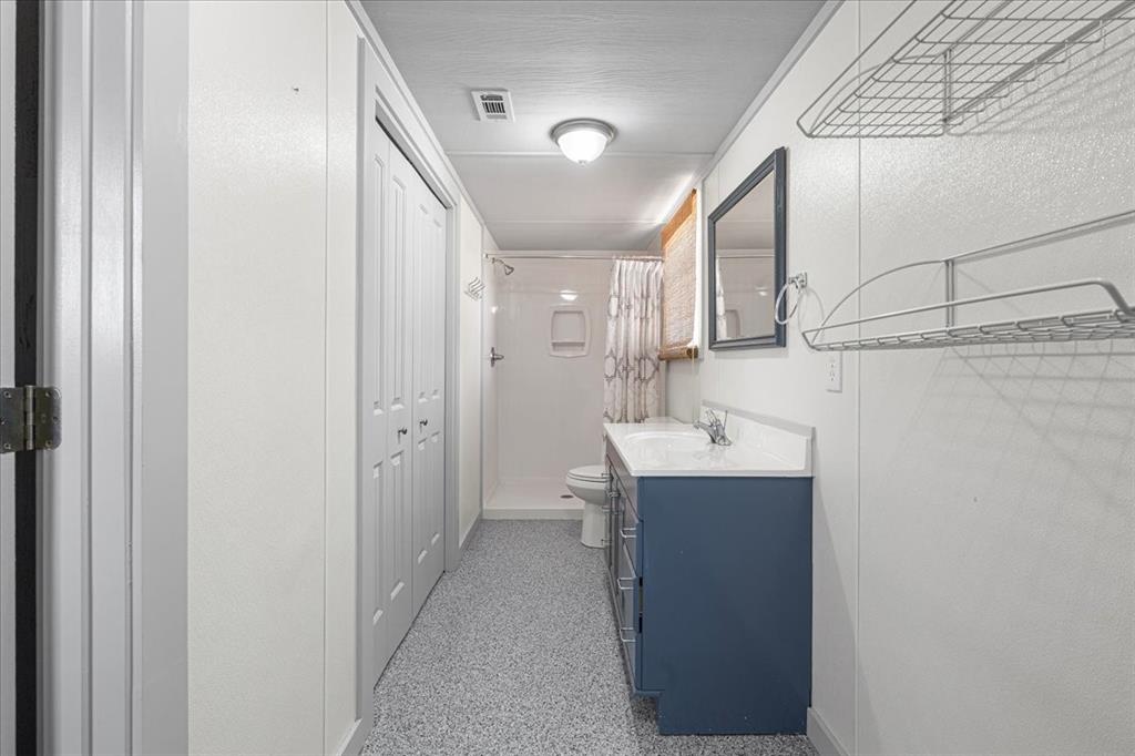 1110 W 23rd Street Property Photo 33