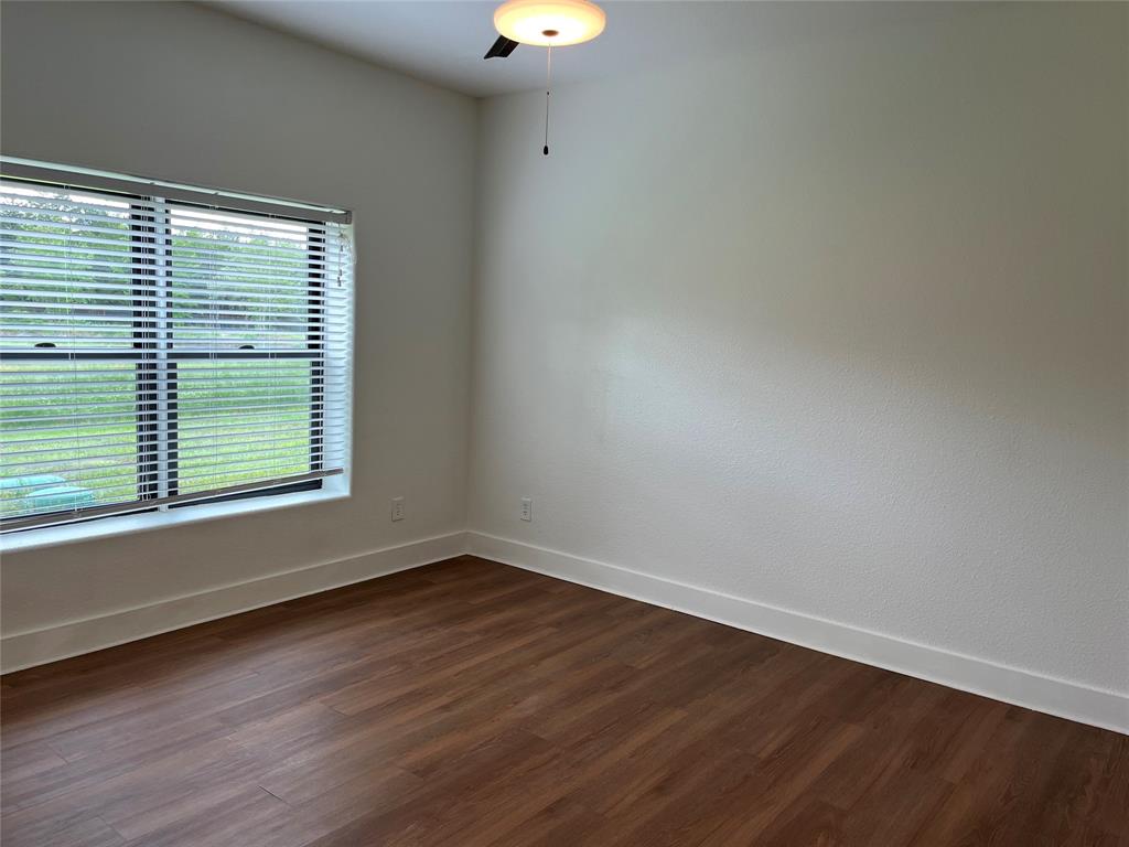787 County Road 2184 Property Photo 6
