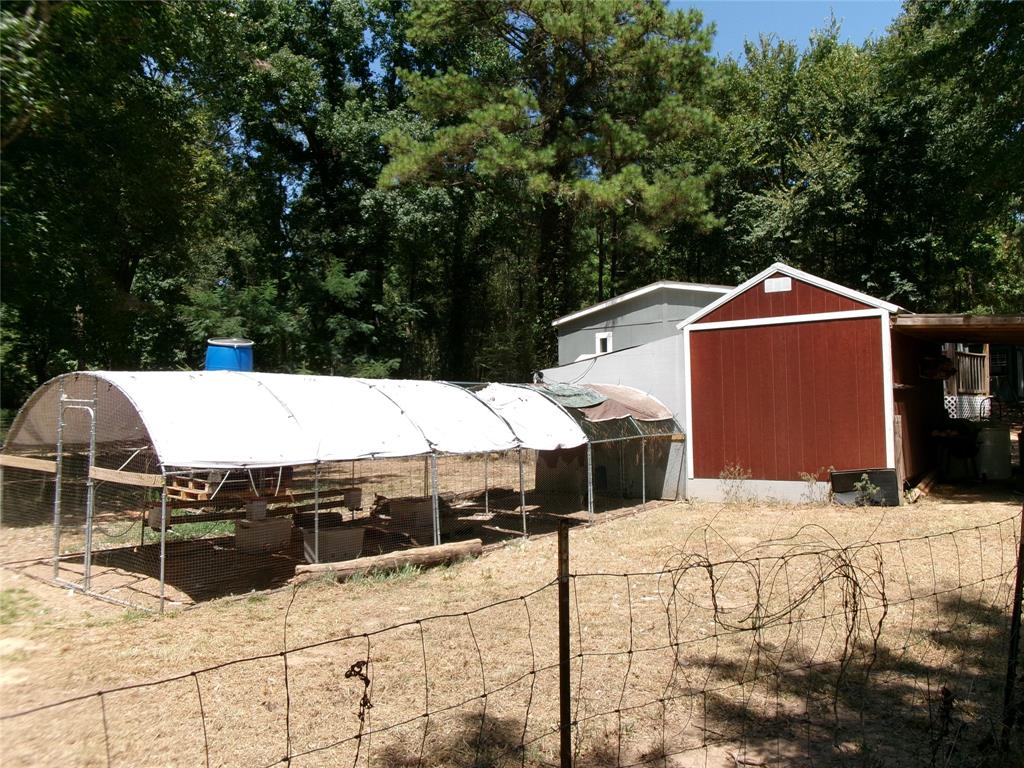6777 Fm 992 Property Photo 11