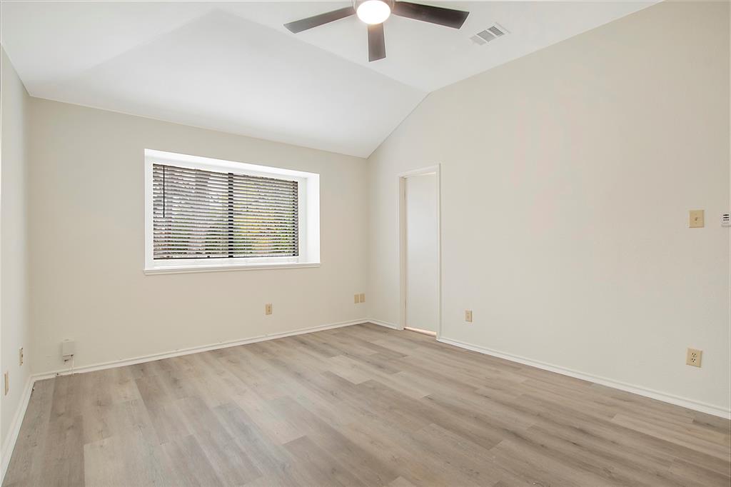 7613 Bob White Drive Property Photo 16