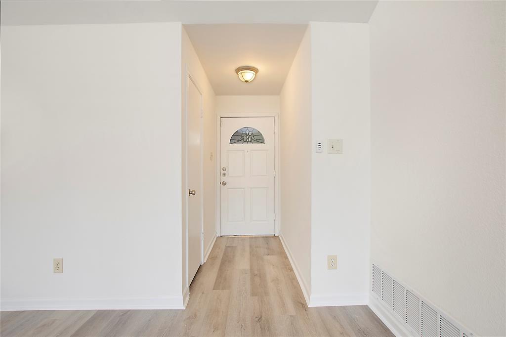 7613 Bob White Drive Property Photo 22
