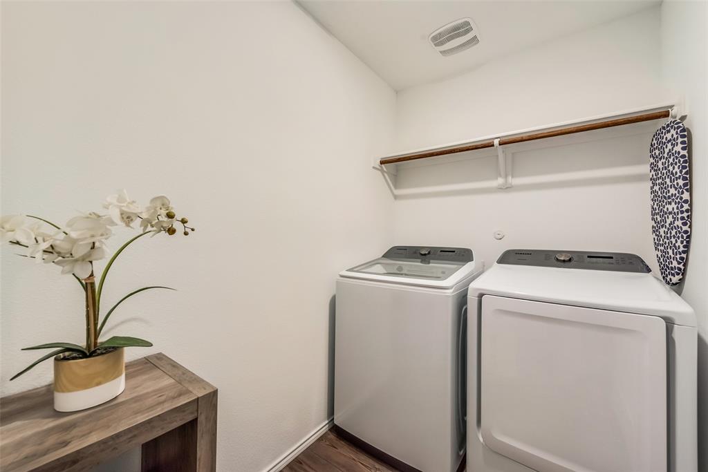 1516 Deerchase Drive Property Photo 17