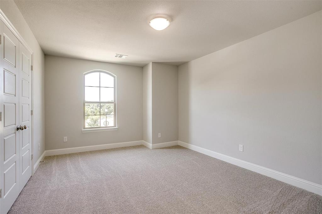 6914 Houndstooth Place Property Photo 28