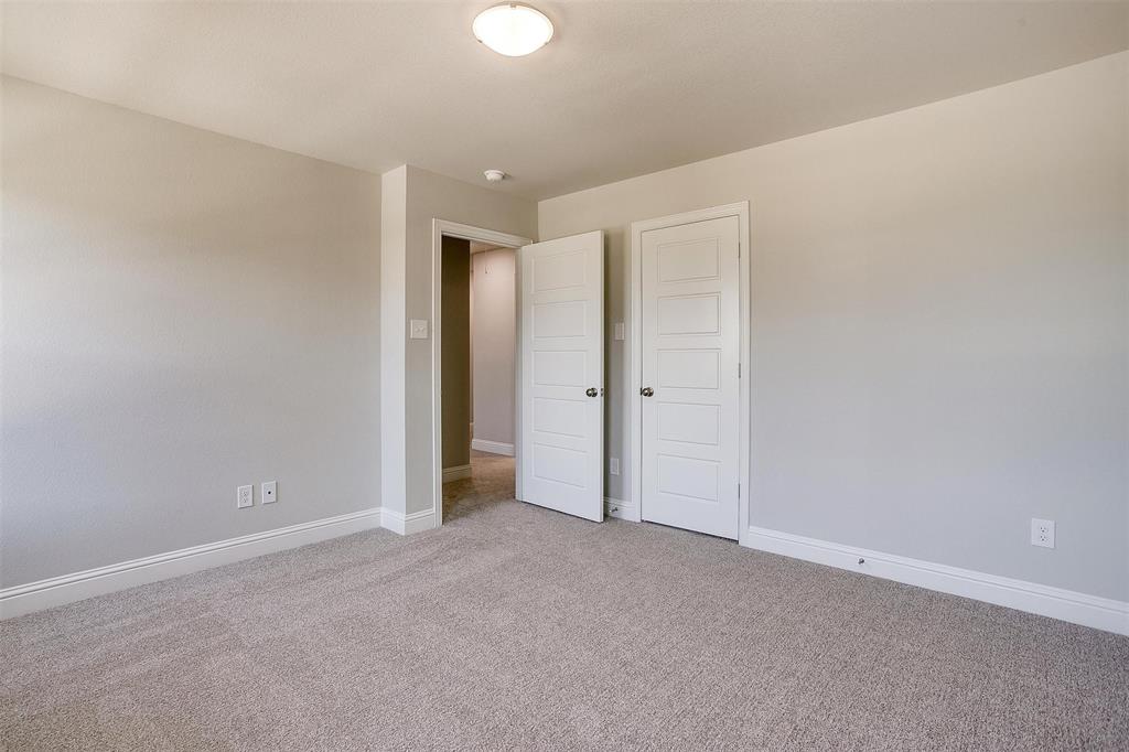 6914 Houndstooth Place Property Photo 32