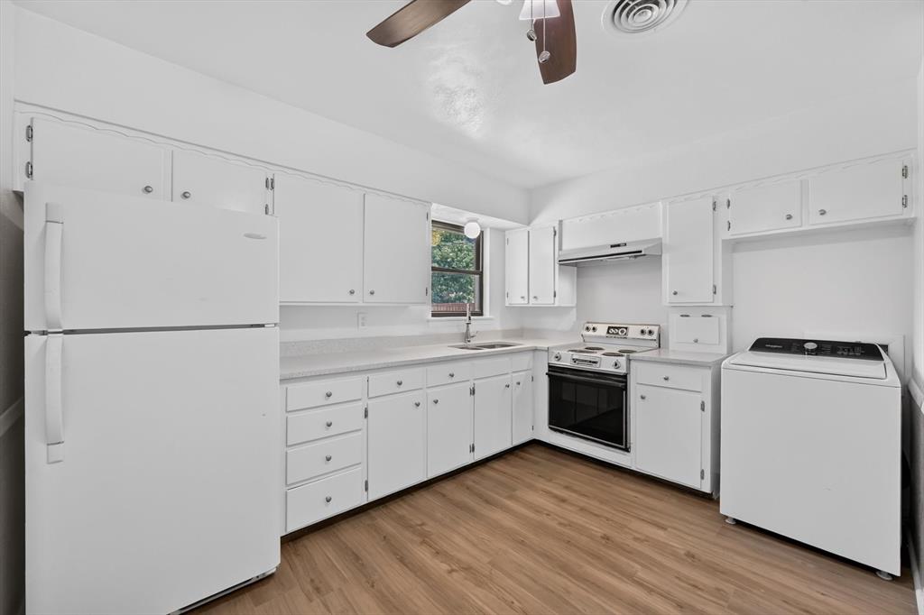 3433 Sheryl Drive Property Photo 6