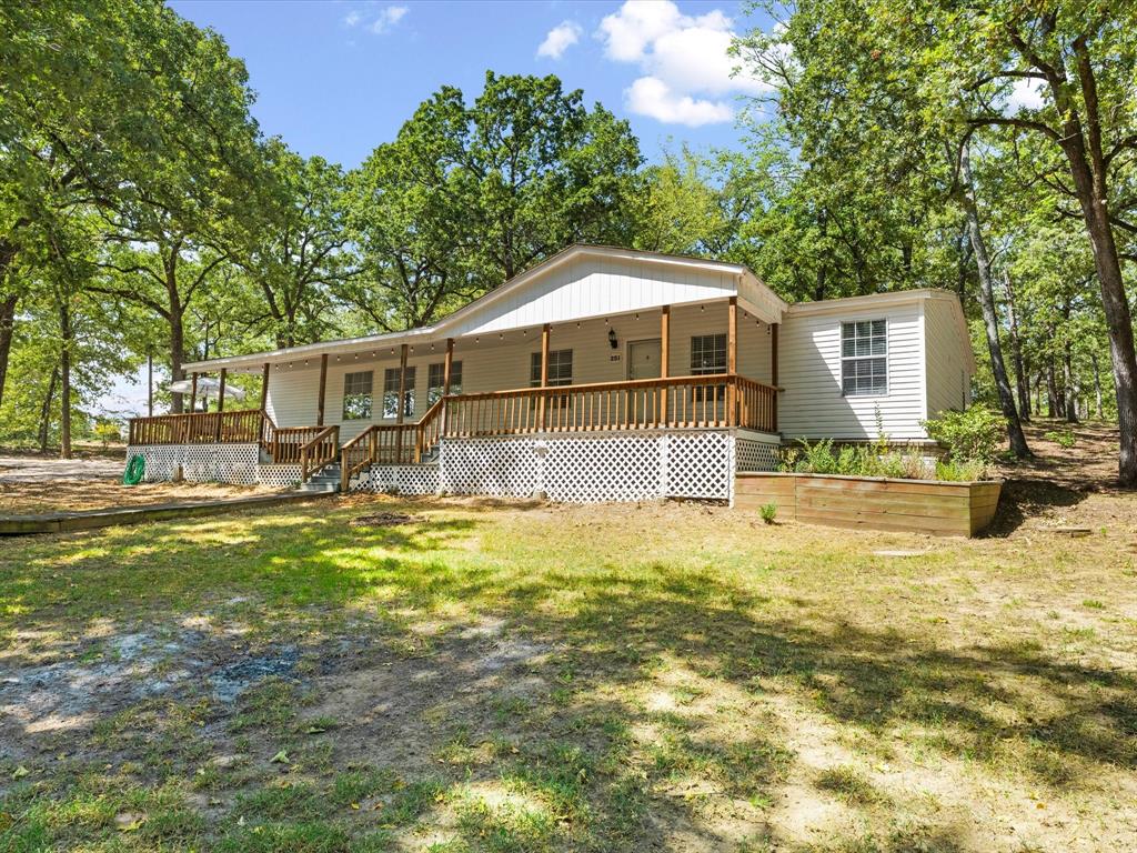 251 Knights Circle Property Photo 4