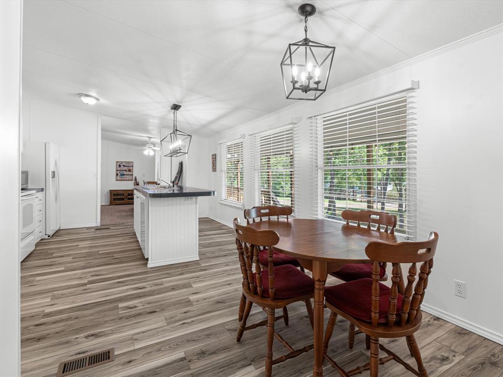 251 Knights Circle Property Photo 12