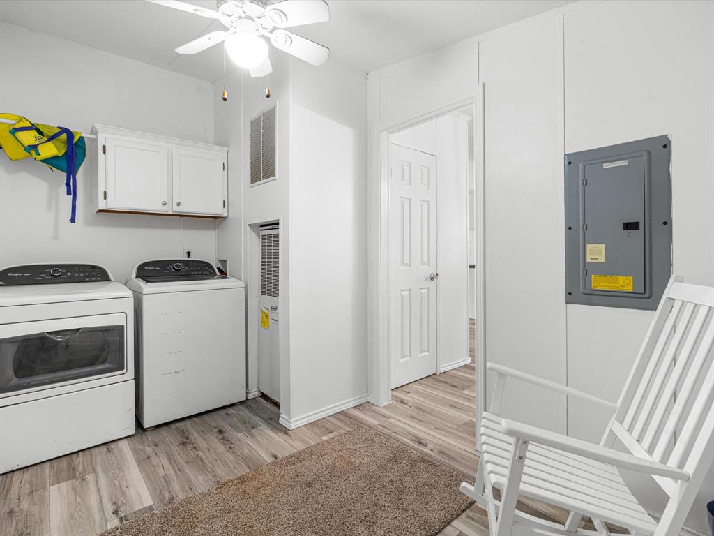 251 Knights Circle Property Photo 14