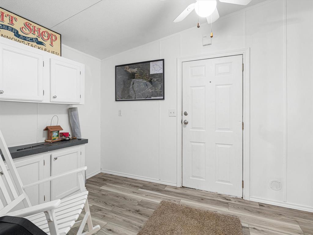 251 Knights Circle Property Photo 15