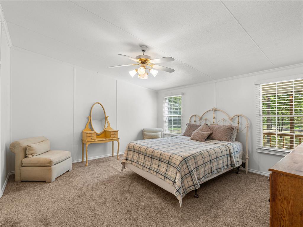 251 Knights Circle Property Photo 23