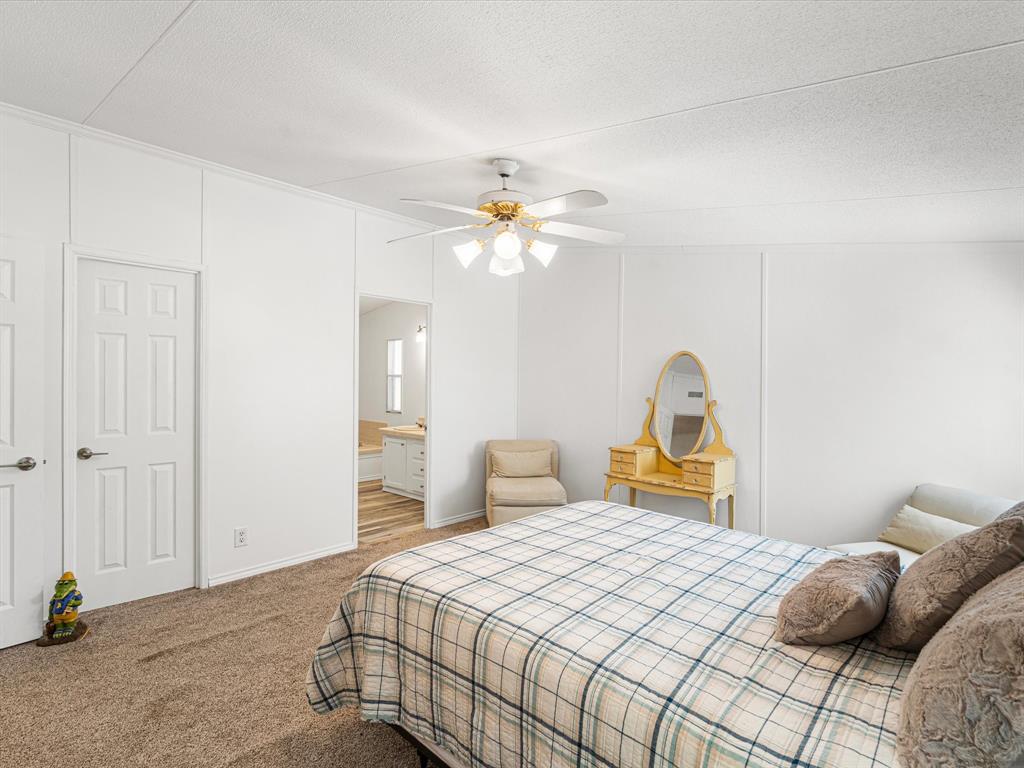251 Knights Circle Property Photo 25