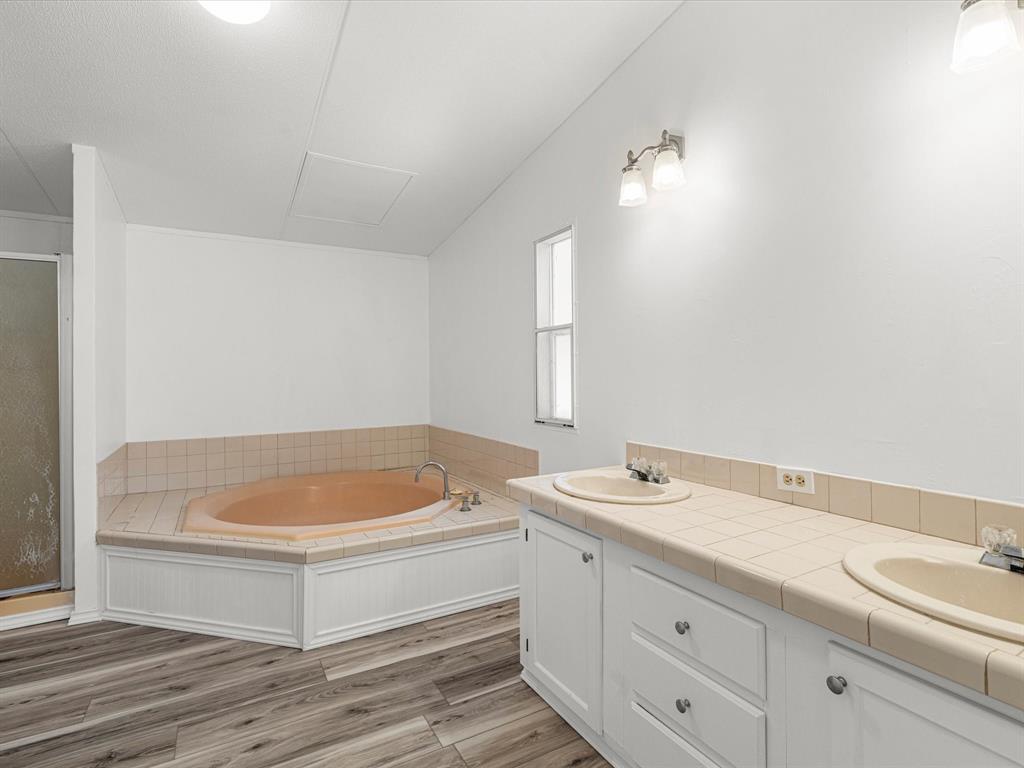 251 Knights Circle Property Photo 26