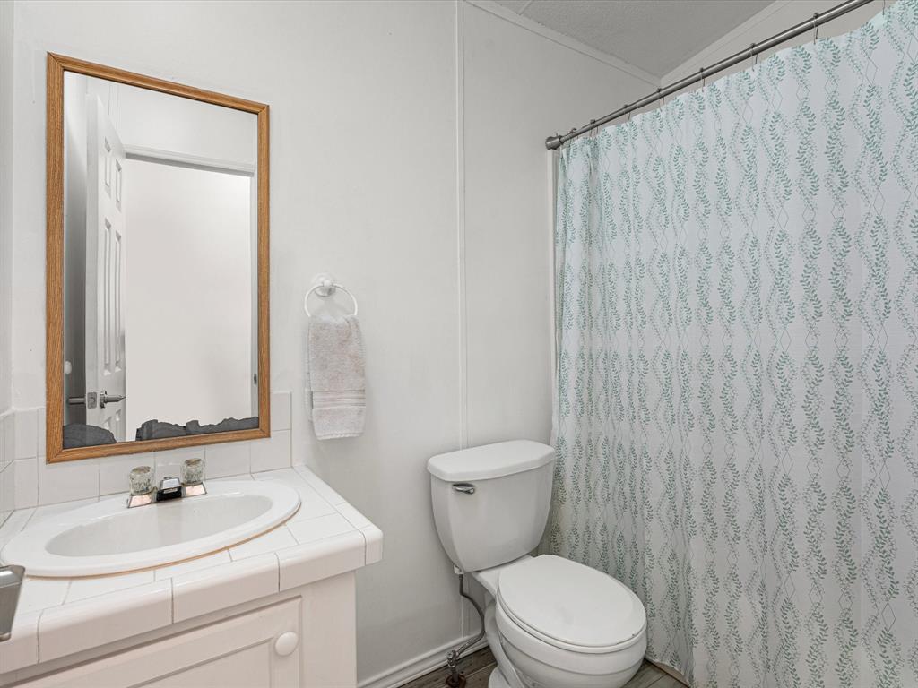251 Knights Circle Property Photo 28