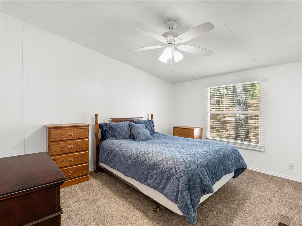 251 Knights Circle Property Photo 29
