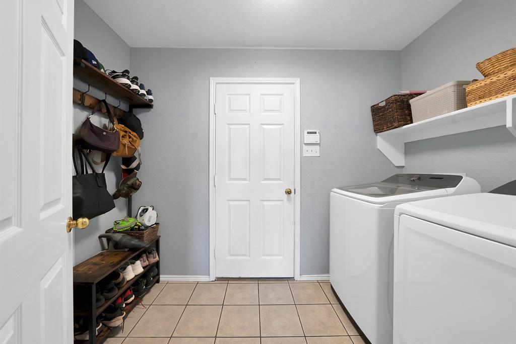 2209 Quail Ridge Drive Property Photo 6