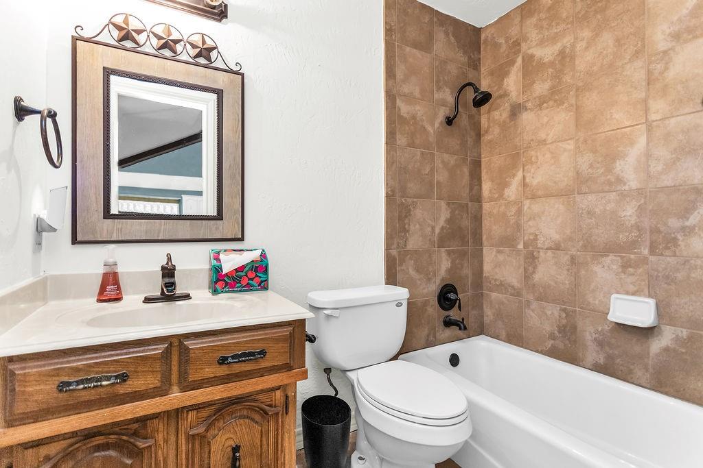 10139 Cherry Tree Drive Property Photo 28