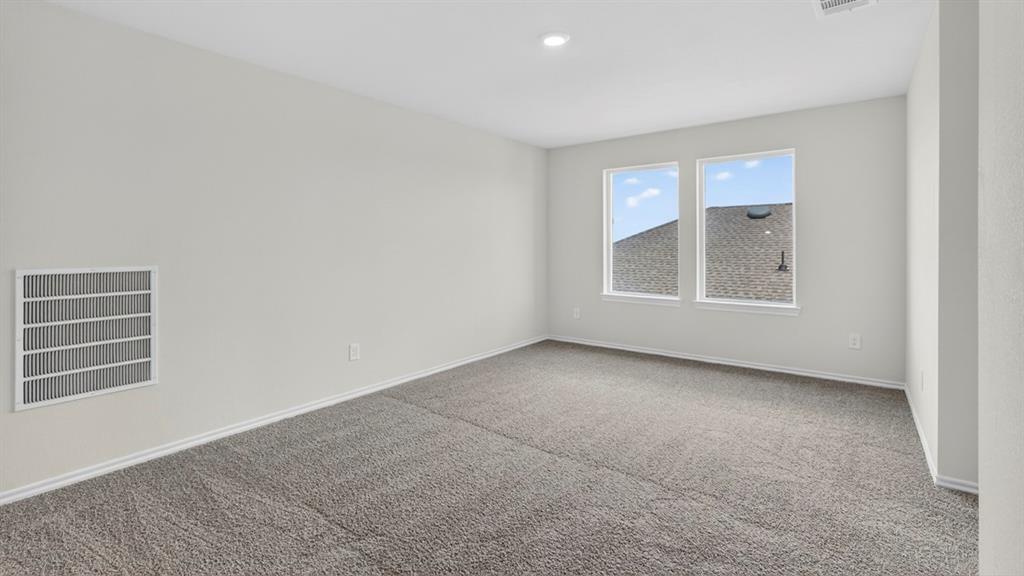 201 Brooks Street Property Photo 6