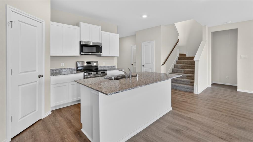 201 Brooks Street Property Photo 21