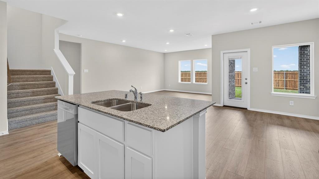 201 Brooks Street Property Photo 22