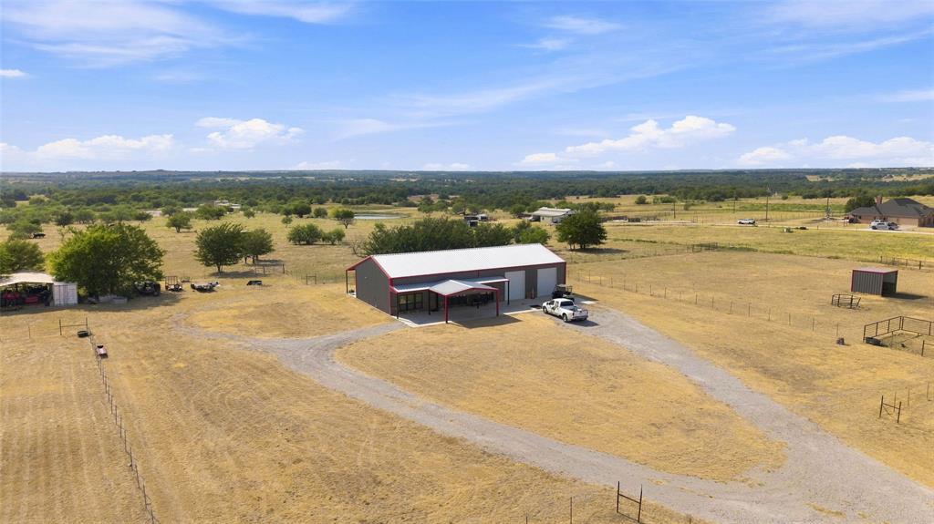 12880 N County Line Rd Property Photo 33