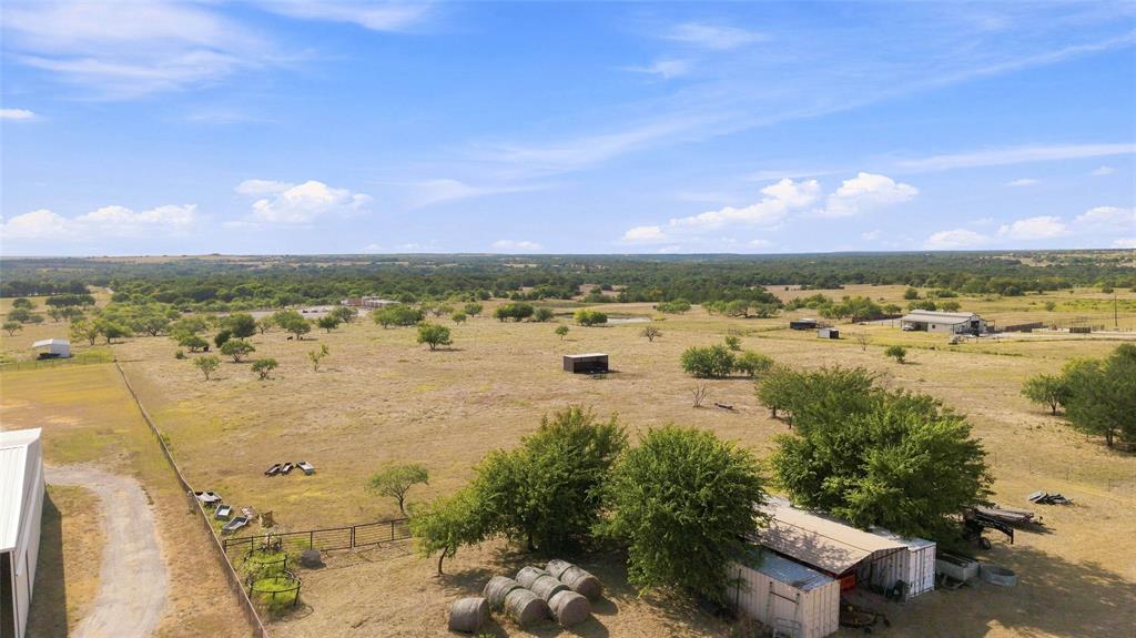12880 N County Line Rd Property Photo 34
