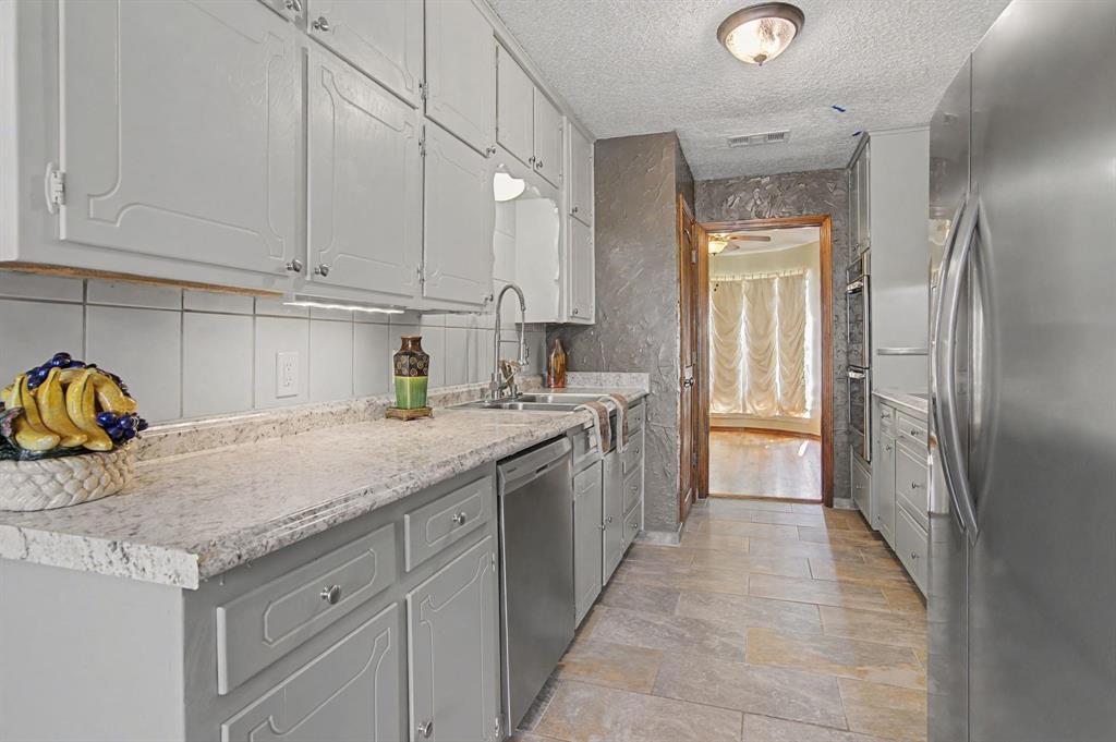 604 Baker Drive Property Photo 16