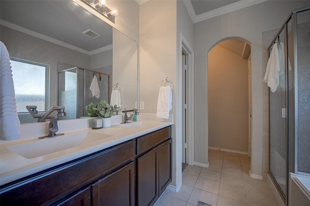 9220 Remington Drive Property Photo 19