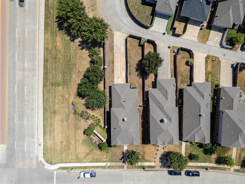 9220 Remington Drive Property Photo 34