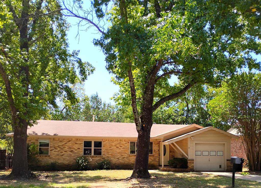 2922 Stafford Drive Property Photo 1