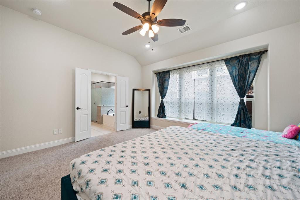 5101 Hertel Court Property Photo 22
