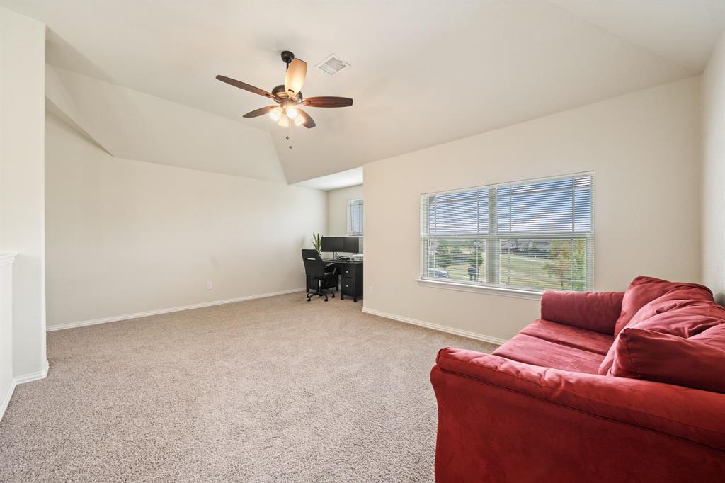 5101 Hertel Court Property Photo 28