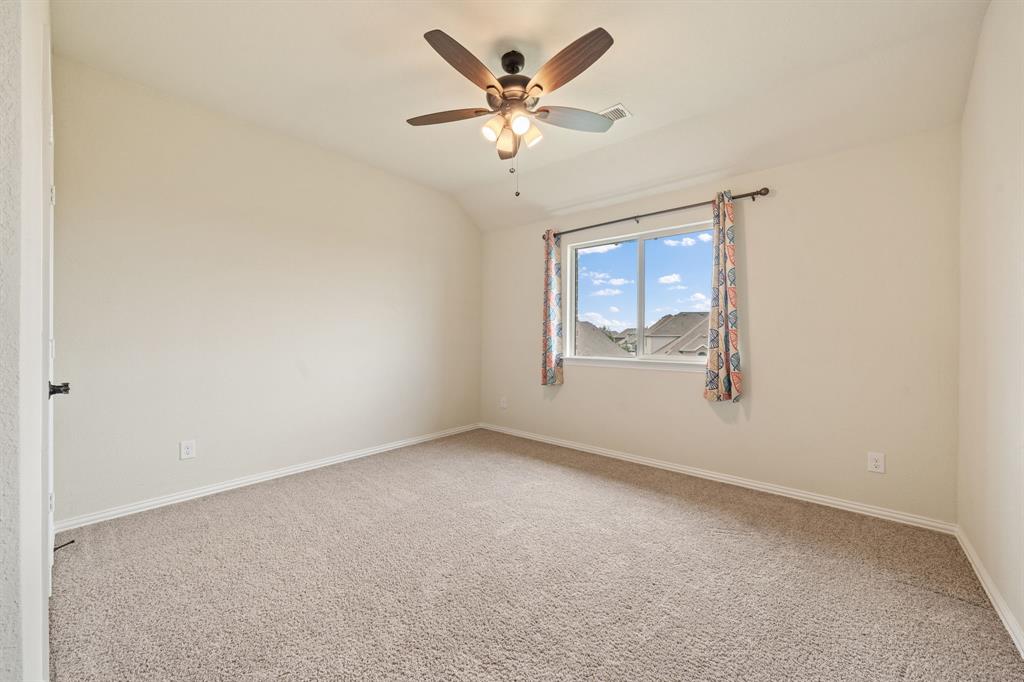 5101 Hertel Court Property Photo 30