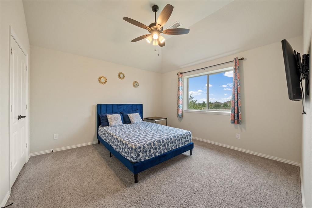 5101 Hertel Court Property Photo 34