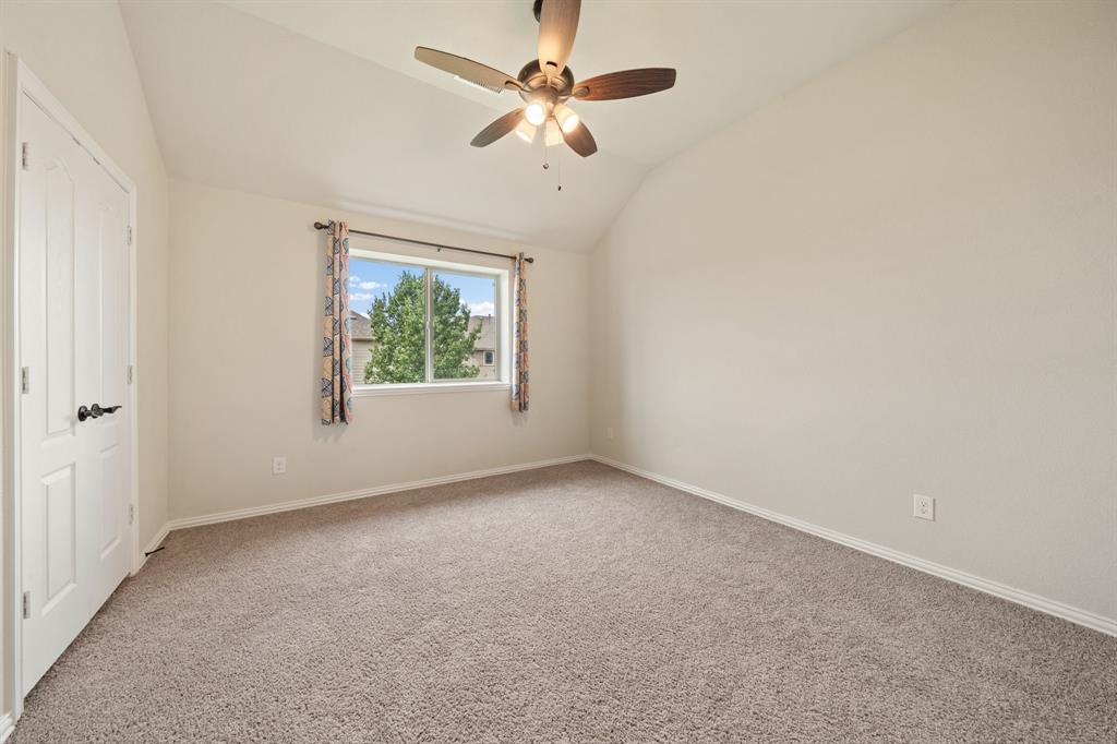 5101 Hertel Court Property Photo 35