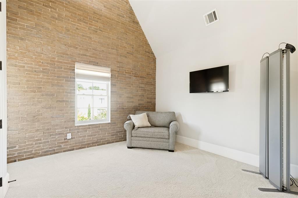 322 Devon Drive Property Photo 22
